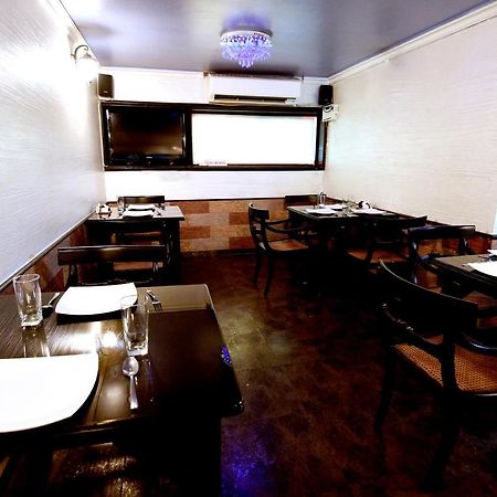 Om Shiv Hotel Madgaon Extérieur photo