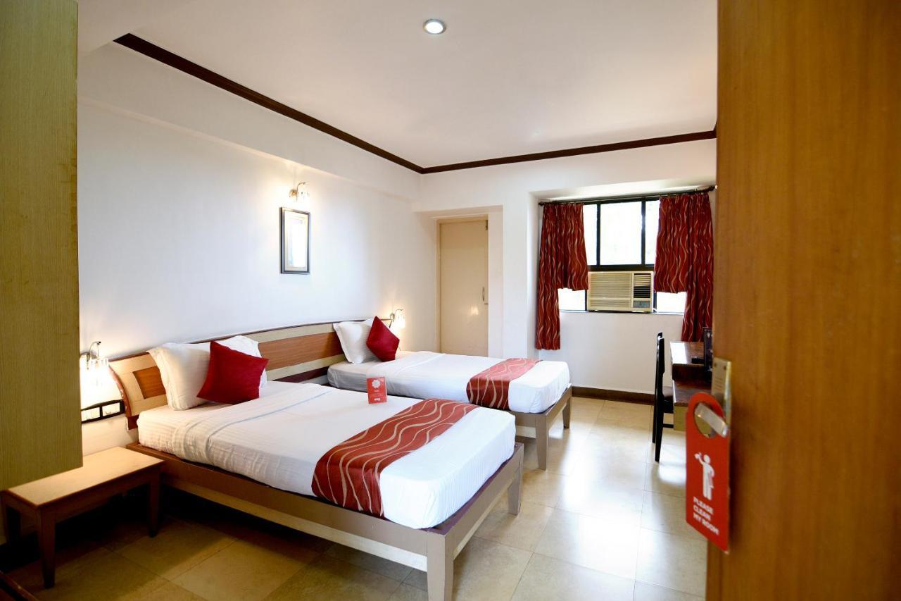 Om Shiv Hotel Madgaon Extérieur photo