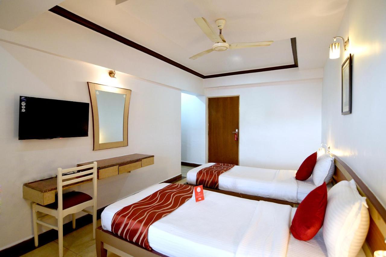 Om Shiv Hotel Madgaon Extérieur photo