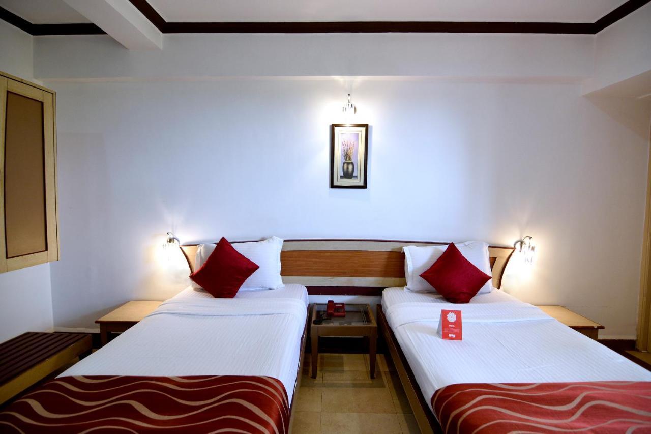 Om Shiv Hotel Madgaon Extérieur photo